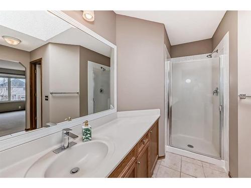 70 Cranfield Crescent Se, Calgary, AB - Indoor Photo Showing Bathroom