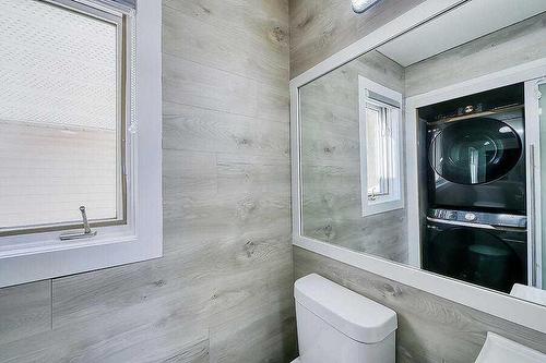 155 Scurfield Place Nw, Calgary, AB - Indoor Photo Showing Bathroom