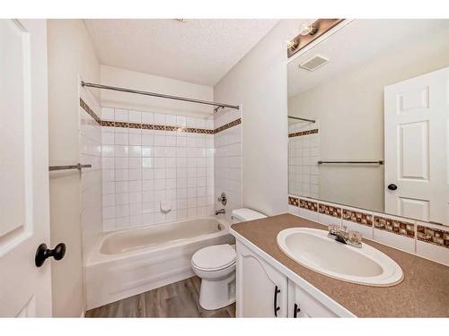 45 Cimarron Meadows Road, Okotoks, AB - Indoor Photo Showing Bathroom