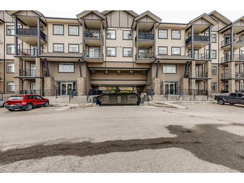 407-117 Copperpond Common Se, Calgary, AB - Outdoor With Balcony With Facade