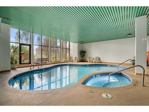 514-300 Meredith Road Ne, Calgary, AB - Indoor Photo Showing Other Room With In Ground Pool