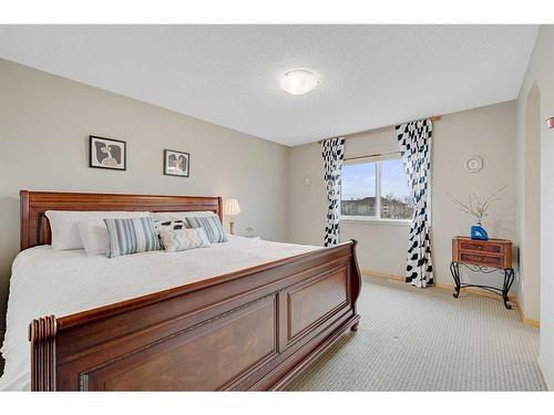 78 Bridlecrest Boulevard Sw, Calgary, AB - Indoor Photo Showing Bedroom