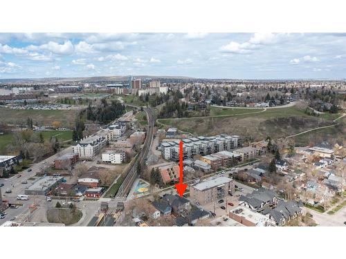 913 4 Avenue Nw, Calgary, AB - Outdoor With View