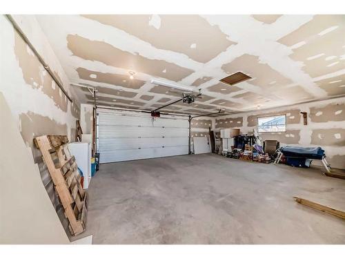 411 68 Street Ne, Calgary, AB - Indoor Photo Showing Garage
