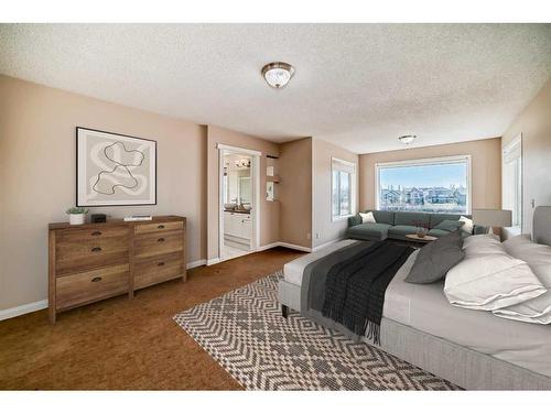 362 Inverness Park Se, Calgary, AB - Indoor Photo Showing Bedroom