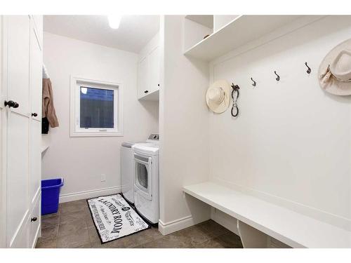 1149 Coopers Drive Sw, Airdrie, AB - Indoor Photo Showing Laundry Room