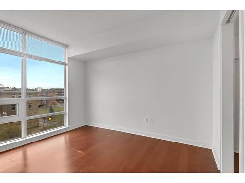 506-1118 12 Avenue Sw, Calgary, AB - Indoor Photo Showing Other Room