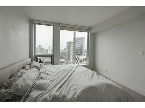 2806-901 10 Avenue Sw, Calgary, AB - Indoor Photo Showing Bedroom