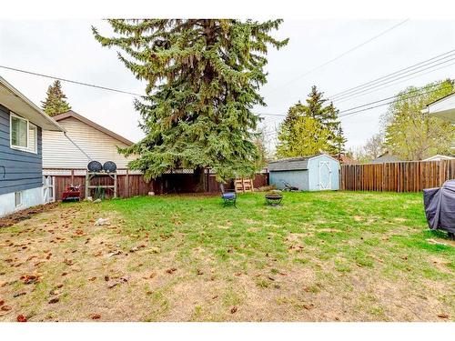 4730 49 Street, Olds, AB - Outdoor