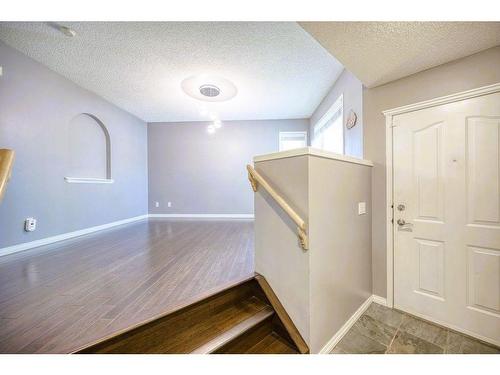 949 Panorama Hills Drive Nw, Calgary, AB - Indoor Photo Showing Other Room