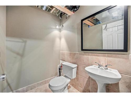 167 Panorama Hills Way Nw, Calgary, AB - Indoor Photo Showing Bathroom