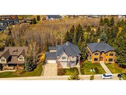 8 Spring Willow Place SW Calgary, AB T3H 5Z3