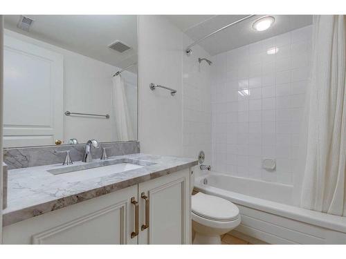 4012 1A Street Sw, Calgary, AB - Indoor Photo Showing Bathroom