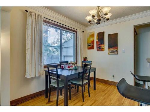 1623 21 Avenue Nw, Calgary, AB - Indoor Photo Showing Dining Room