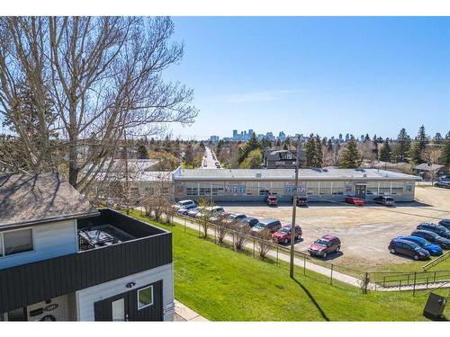 3304 24 Street Nw, Calgary, AB - Outdoor With View