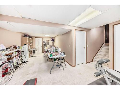 43 Ranchridge Drive Nw, Calgary, AB - Indoor