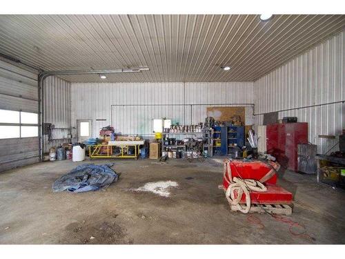 253058 Highway 817, Rural Wheatland County, AB 