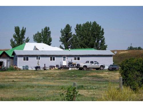 253058 Highway 817, Rural Wheatland County, AB 