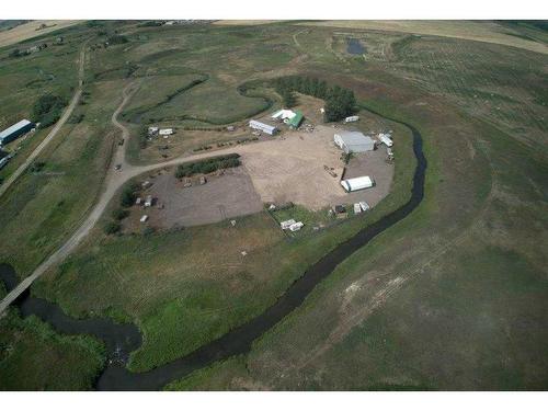 253058 Highway 817, Rural Wheatland County, AB 