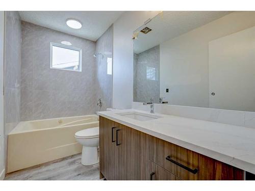 119 Rundlecairn Road Ne, Calgary, AB - Indoor Photo Showing Bathroom