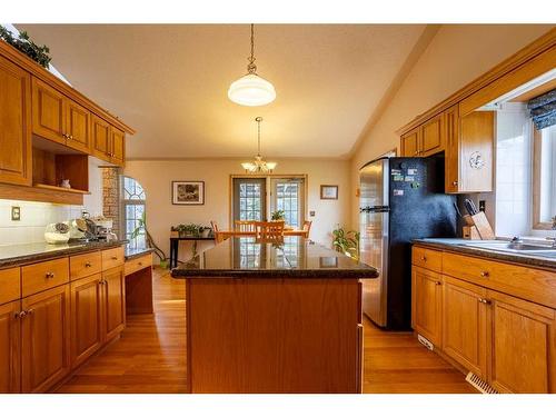 26505 Township Road 540 Township, Rural Sturgeon County, AB - Indoor Photo Showing Kitchen