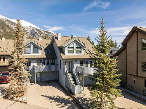 1000       #3 Cougar Creek Drive Drive, Canmore, AB - Outdoor With Facade