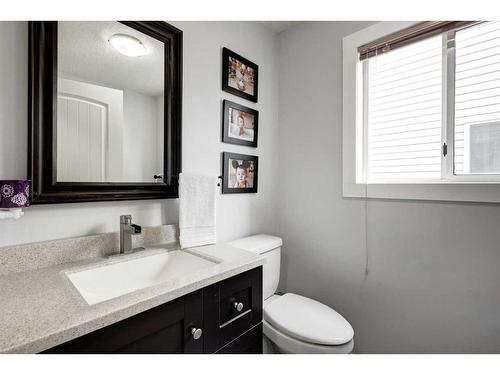 70 Riverwood Crescent Se, Calgary, AB - Indoor Photo Showing Bathroom