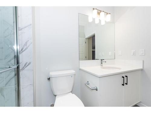 229 Chelsea Place, Chestermere, AB - Indoor Photo Showing Bathroom