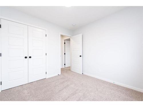 229 Chelsea Place, Chestermere, AB - Indoor Photo Showing Other Room