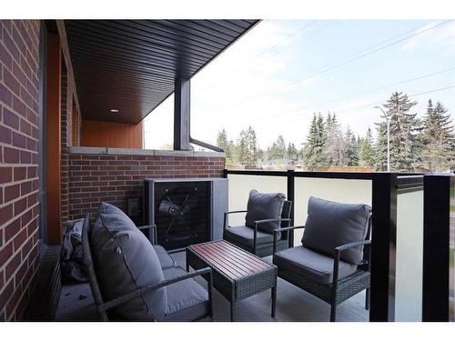 4071 32 Avenue Nw, Calgary, AB - Outdoor With Balcony With Exterior