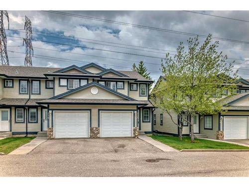 212 Stonemere Place, Chestermere, AB - Outdoor With Facade