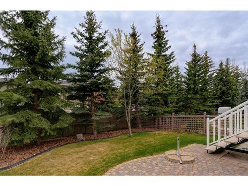 39 West Jensen Place Sw, Calgary, AB - Outdoor