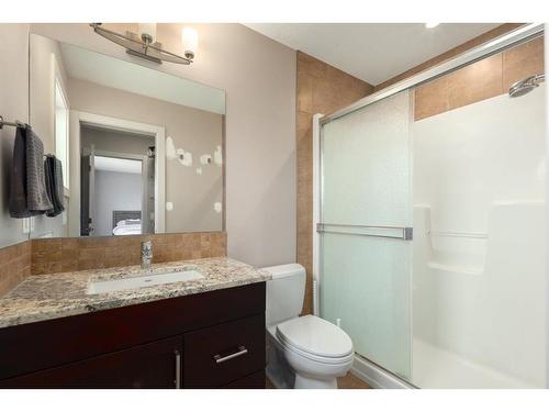 103 Kincora Heath Nw, Calgary, AB - Indoor Photo Showing Bathroom