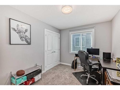 136 Ravenskirk Close Se, Airdrie, AB - Indoor Photo Showing Office