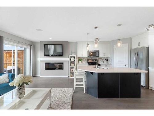111 Auburn Meadows Place Se, Calgary, AB - Indoor Photo Showing Kitchen With Upgraded Kitchen