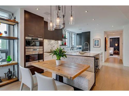 310-135 26 Avenue Sw, Calgary, AB - Indoor Photo Showing Dining Room