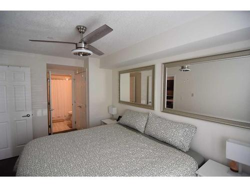 2117-99 Copperstone Park Se, Calgary, AB - Indoor Photo Showing Bedroom