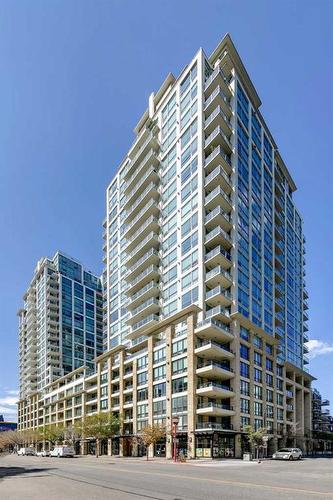 1818-222 Riverfront Avenue Sw, Calgary, AB - Outdoor With Balcony With Facade