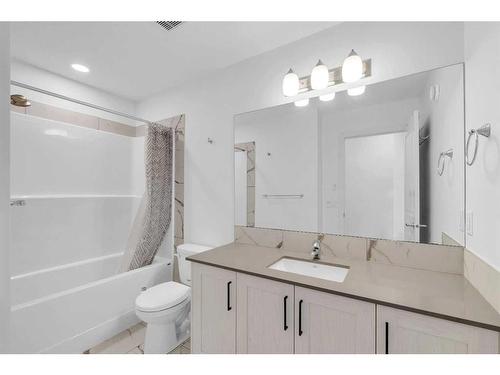 240 Carringsby Landing Nw, Calgary, AB - Indoor Photo Showing Bathroom