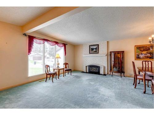 855 Cannell Road, Calgary, AB - Indoor With Fireplace