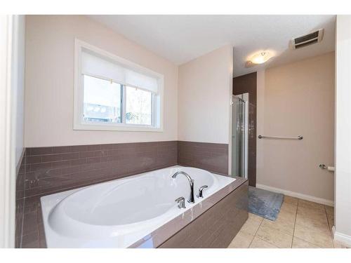 8 Auburn Springs Boulevard Se, Calgary, AB - Indoor Photo Showing Bathroom