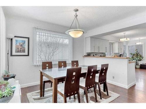 516 22 Avenue Nw, Calgary, AB - Indoor Photo Showing Dining Room
