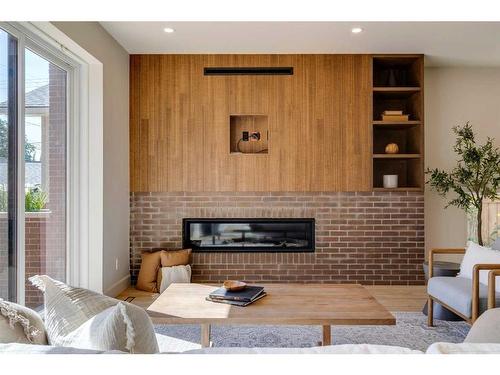 510 7 Street Ne, Calgary, AB - Indoor Photo Showing Living Room With Fireplace