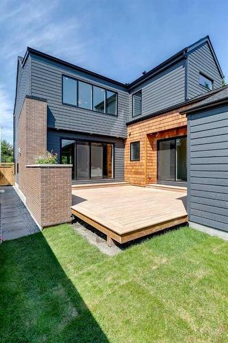 510 7 Street Ne, Calgary, AB - Outdoor With Exterior