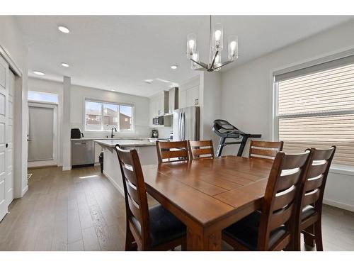 147 Dawson Harbour Hill, Chestermere, AB - Indoor Photo Showing Dining Room
