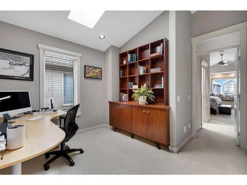 1741 47 Avenue Sw, Calgary, AB - Indoor Photo Showing Office