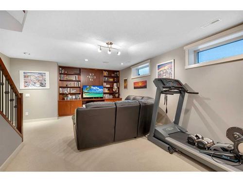 1741 47 Avenue Sw, Calgary, AB - Indoor Photo Showing Gym Room