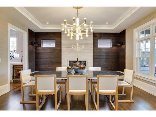 3811 9 Street Sw, Calgary, AB - Indoor Photo Showing Dining Room