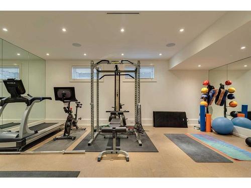 3811 9 Street Sw, Calgary, AB - Indoor Photo Showing Gym Room
