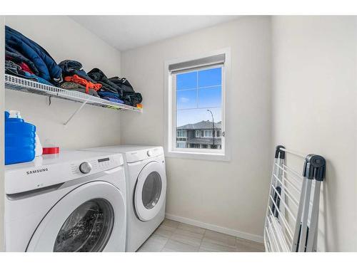 188 Cityspring Way Ne, Calgary, AB - Indoor Photo Showing Laundry Room